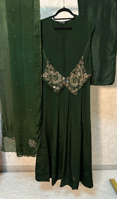 Classy Anarkali 3pc Set with heavy embroidered sleeves.